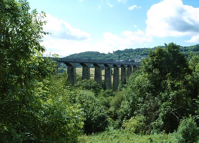  Canal boating in Wales